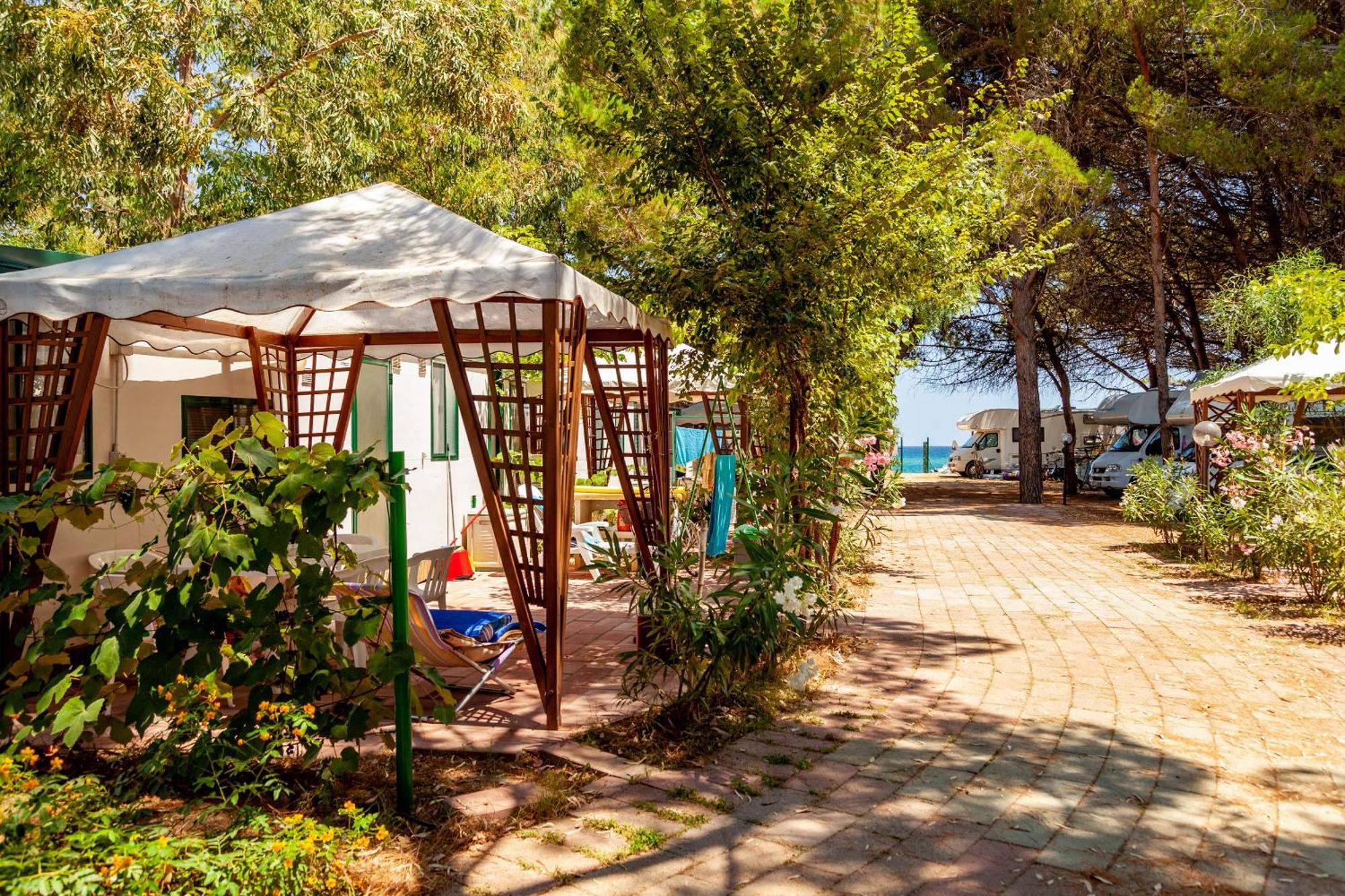 Camping&Village Le Cernie Лотцорай Екстериор снимка