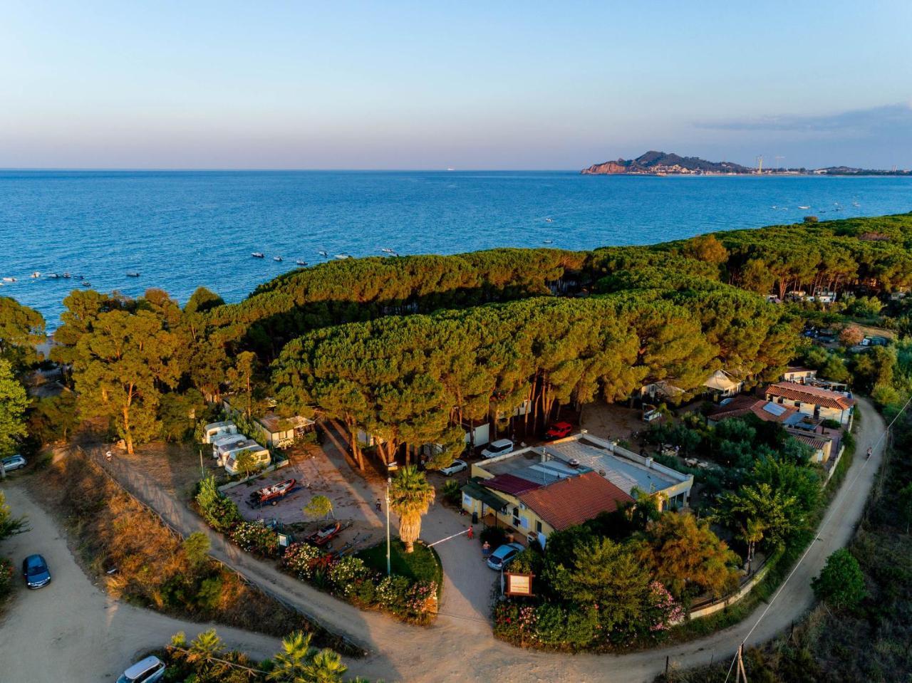 Camping&Village Le Cernie Лотцорай Екстериор снимка